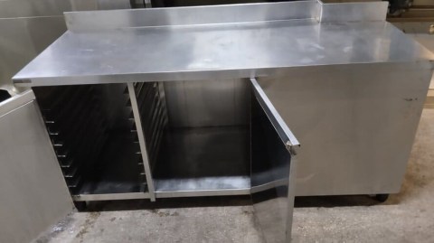 Ερμάριο Ανοξείδωτο 2 Πόρτες & 10 Θέσεις Λαμαρίνες 60x40cm Μεταχειρισμένο